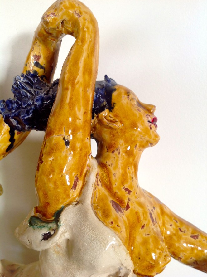 Filles--Sculpture-déstructuré-Terre cuite-Email au four-H 38/L44/P26cm-Fait main-Pièce unique