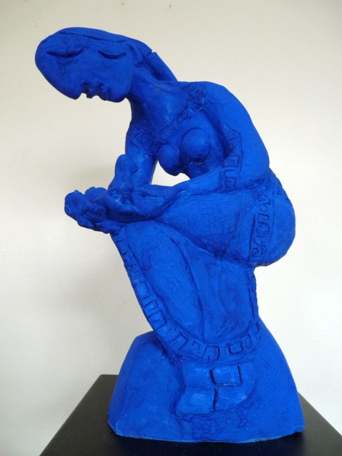 Paloma-45/20/25cm-Terre cuite patinée bleu -Fait main-Pièce unique.