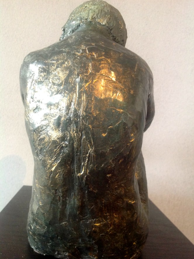 Colette-Sculpture-Figuratif-Terre cuite patinée bronze-H24/L11/29cm