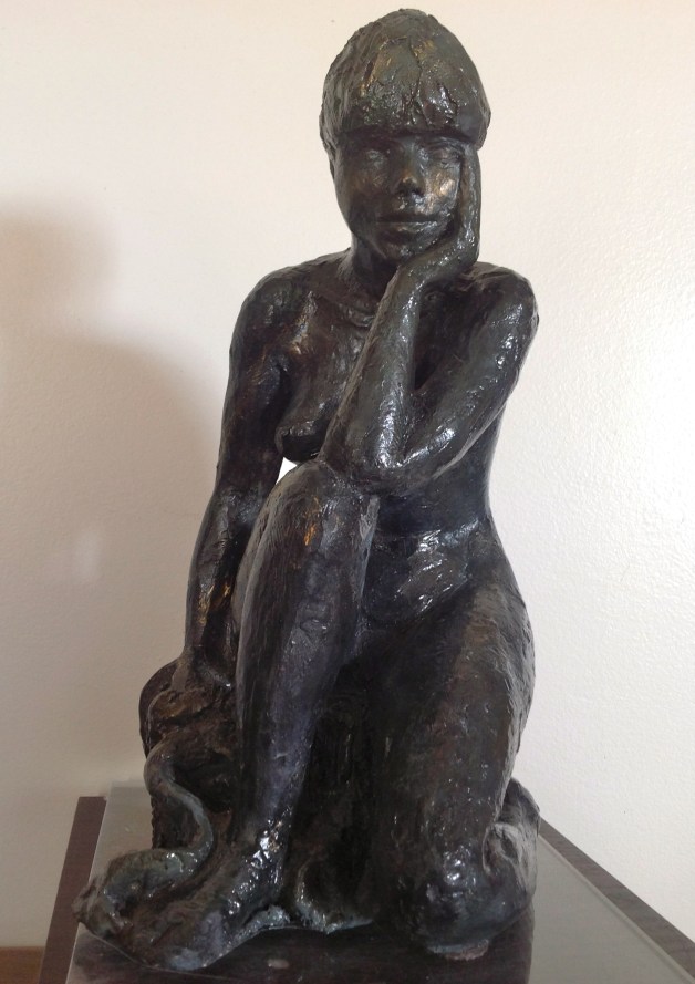 Aghate-Sculpture-Terre cuite patinée bronze-Pièce unique-H31/L13/P21cm-Fait main-Oeuvre unique-