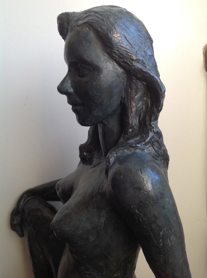 Kate-Nu-Sculpture-Figuratif-Terre cuite-Patine Bronze H45/L20/P32cm-Fait main-Pièce unique