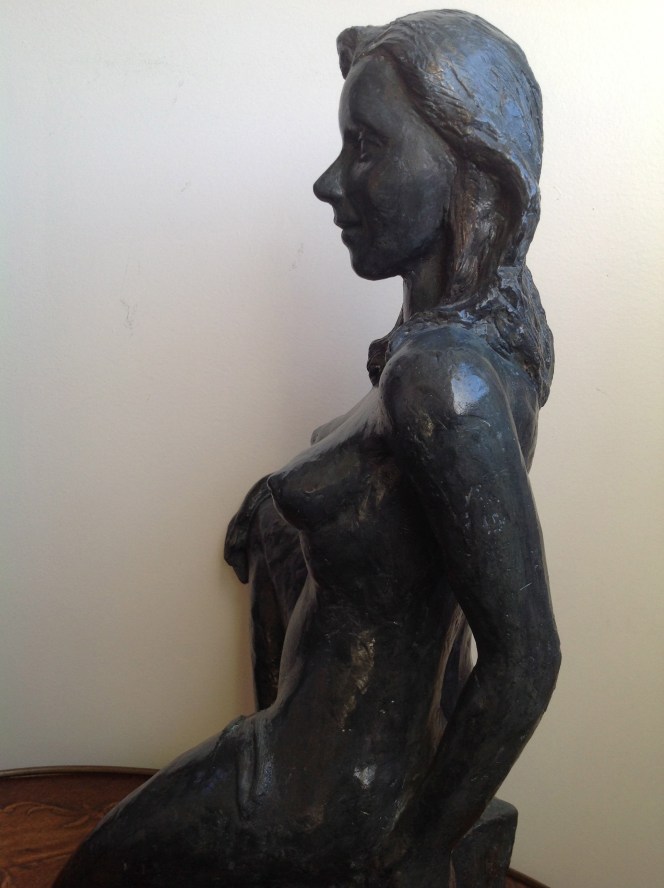 Kate-Nu-Sculpture-Figuratif-Terre cuite-Patine Bronze H45/L20/P32cm-Fait main-Pièce unique